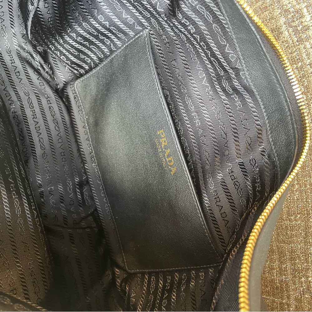 Prada Black Hobo Leather Bag - Picture 3 of 11